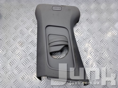 Накладка средней стойки слева для Porsche Panamera 4 oe 970555193049F1 разборка бу