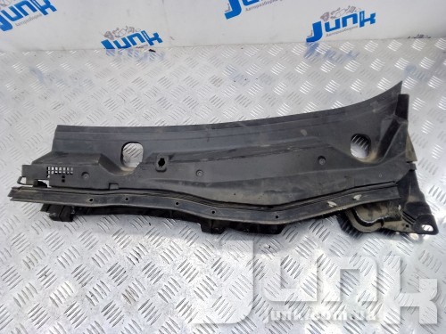 Защита жабо левая для Mazda 6 oe GHP9507S0A запчасти бу Защита жабо левая для Mazda 6 oe GHP9507S0A разборка бу