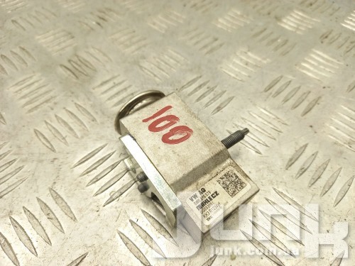 Клапан trv кондиционера для Audi A6 C8 oe 8W0816679 запчасти бу Клапан trv кондиционера для Audi A6 C8 oe 8W0816679 разборка бу