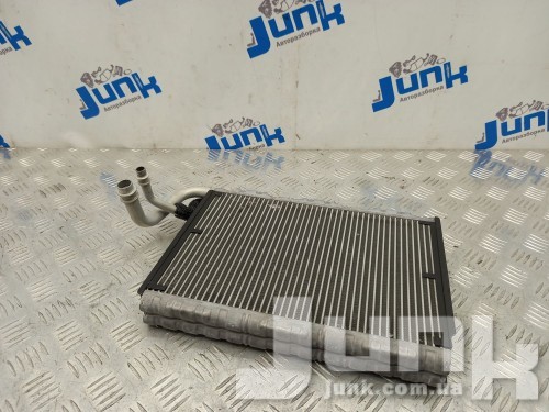 Испаритель кондиционера для Mercedes W204 oe A2048300058 разборка бу