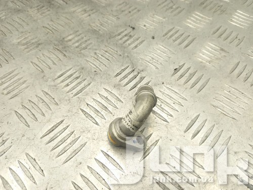 Трубка системы охлаждения для Audi A6 C8 oe 06M121432E разборка бу