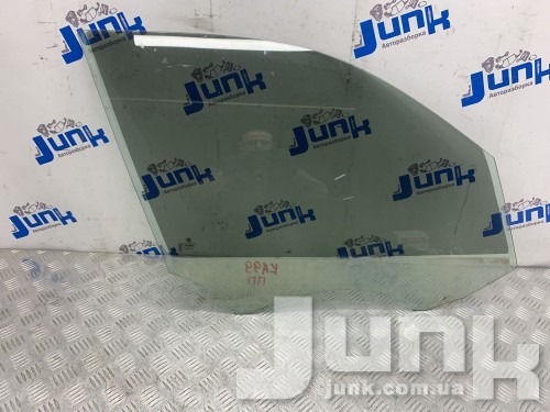 Стекло двери передней правое для BMW X1 E84 oe 51332990296 разборка бу