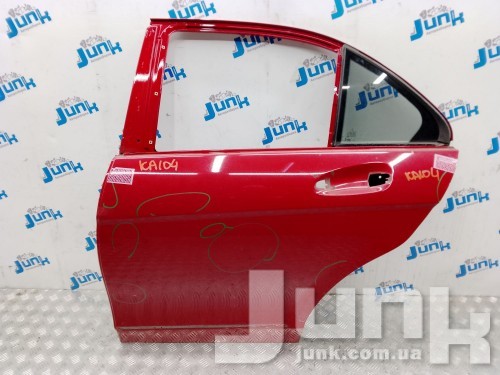Дверь задняя левая для Mercedes W204 oe A2047302100 разборка бу