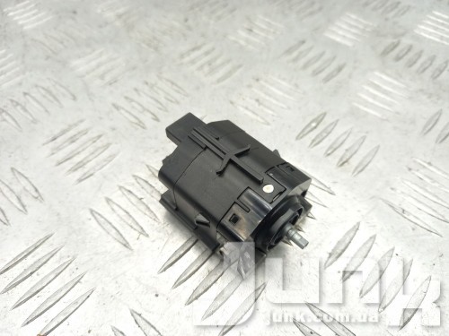 Регулятор громкости для Audi A6 C8 oe 4K1919616A разборка бу