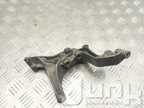 Кронштейн egr для Mercedes W204 oe A2711410840 разборка бу