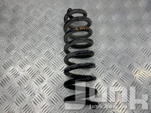 Пружина задней подвески левая/правая для Mercedes W205 oe A2053240404 разборка бу