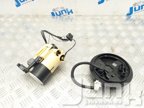 Топливный насос для Mercedes W205 oe A2054701594 разборка бу