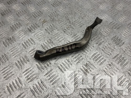 Кронштейн двигателя для Mercedes W205 oe A2740960045 разборка бу