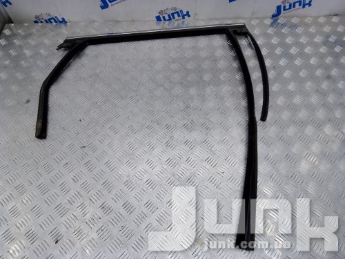 Направляющая стекла задней правой двери для Ford Edge MK2 oe FT4Z5825766C разборка бу