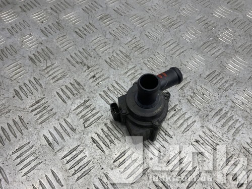 Дополнительный насос ож для Audi S6 C7 oe 079121601A запчасти бу Дополнительный насос ож для Audi S6 C7 oe 079121601A разборка бу