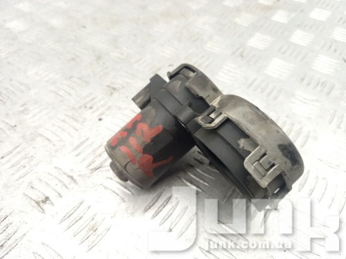 Моторчик суппорта заднего правого для Mercedes W205 oe A0009061303 запчасти бу Моторчик суппорта заднего правого для Mercedes W205 oe A0009061303 разборка бу