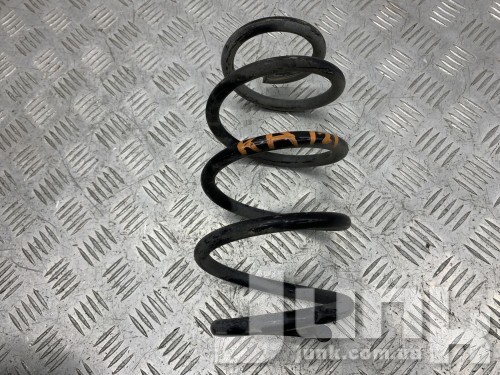 Пружина задней подвески левая/правая для Mercedes C117 CLA oe A2463242904 разборка бу