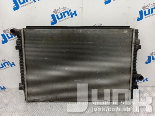Радиатор охлаждения двигателя для Вольксваген Golf R 7 oe 5WA121251H разборка бу