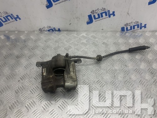 Суппорт передний правый для Jeep Renegade oe 68267931AA запчасти бу Суппорт передний правый для Jeep Renegade oe 68267931AA разборка бу