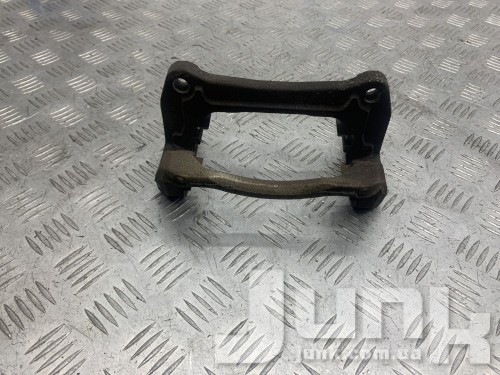 Тормозная скоба передняя правая для Jeep Renegade oe 68267917AA запчасти бу Тормозная скоба передняя правая для Jeep Renegade oe 68267917AA разборка бу