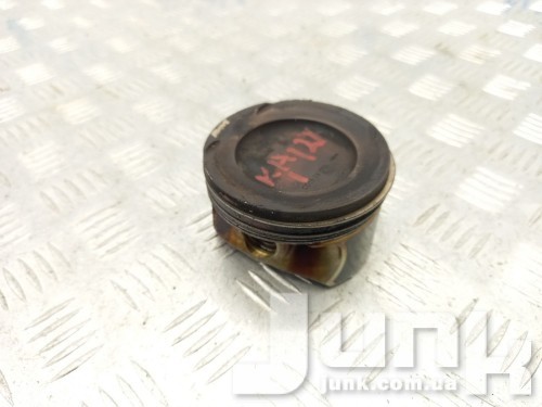 Поршень в сборе для Mercedes C117 CLA oe A2700301917 разборка бу