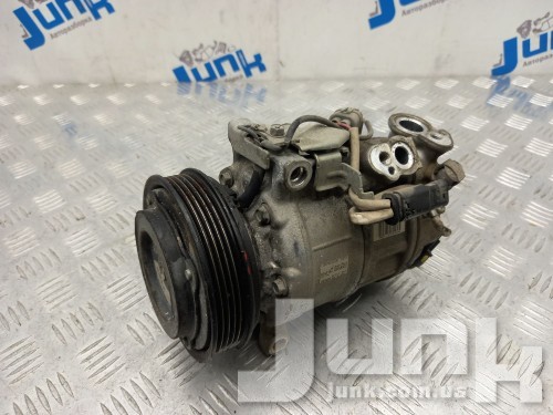 Компрессор кондиционера для Mercedes C117 CLA oe A0038304460 разборка бу