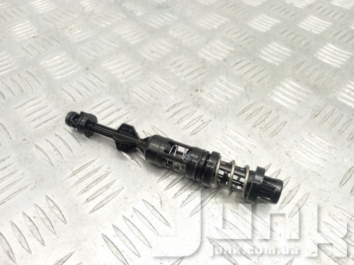 Адаптер масляного фильтра для Audi S3 8V oe 06L115678Q запчасти бу Адаптер масляного фильтра для Audi S3 8V oe 06L115678Q разборка бу