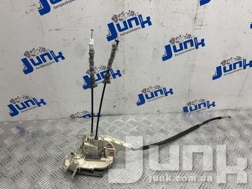 Замок двери задней правой для Jeep Renegade oe 68268740AA разборка бу