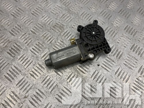 Моторчик стеклоподъемника двери правой для Mercedes W168 oe A2108202642 запчасти бу Моторчик стеклоподъемника двери правой для Mercedes W168 oe A2108202642 разборка бу