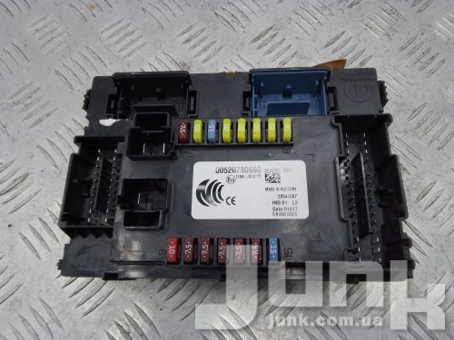 Блок управления телематики для Jeep Renegade oe 68370762AA запчасти бу Блок управления телематики для Jeep Renegade oe 68370762AA разборка бу
