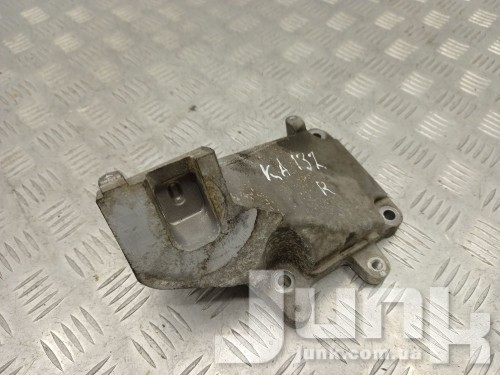 Кронштейн двигателя правый для Mercedes X166 GL-Klasse oe A2782234804 запчасти бу Кронштейн двигателя правый для Mercedes X166 GL-Klasse oe A2782234804 разборка бу