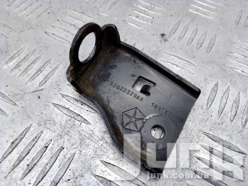 Кронштейн воздушного фильтра для Jeep Cherokee KL oe 52022379AA разборка бу