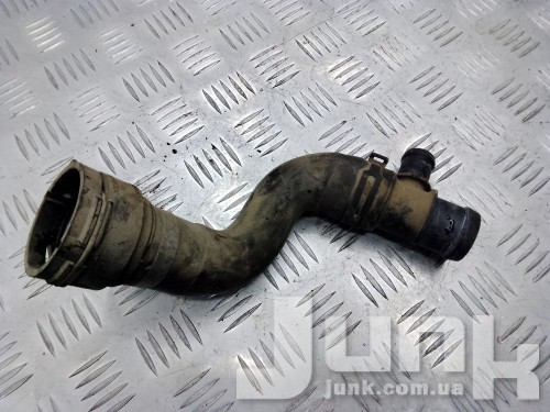 Патрубок ОЖ для Audi A4 B8 oe 8K0121051C разборка бу