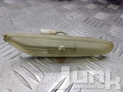 Повторитель поворота правый для BMW E92 oe 63137253326 запчасти бу Повторитель поворота правый для BMW E92 oe 63137253326 разборка бу