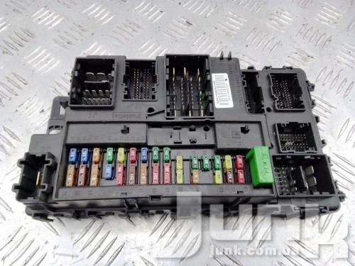 Блок предохранителей для Ford Fusion MK5 oe 14A068 запчасти бу Блок предохранителей для Ford Fusion MK5 oe 14A068 разборка бу