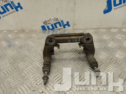 Скоба заднего суппорта правая для Jeep Cherokee KL oe 68225298AA разборка бу