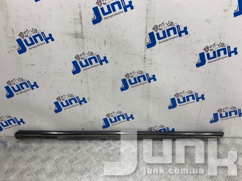 Молдинг стекла передней левой двери для Porsche Panamera 4 oe 97053715501A78 разборка бу