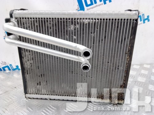 Испаритель кондиционера для Mercedes C117 CLA oe A2468308300 разборка бу