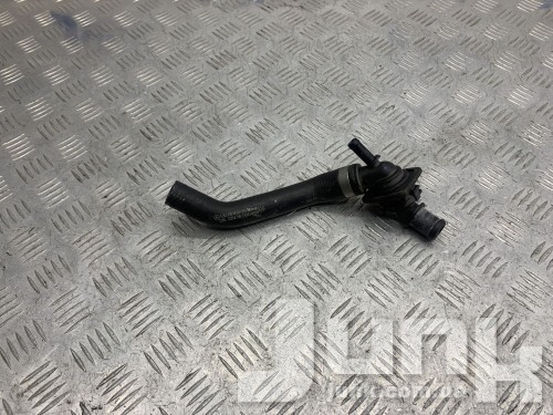 Трубка системы охлаждения для Mercedes W205 oe A2058300802 разборка бу