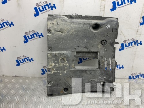 Защита днища для Lexus IS oe 5840153070 запчасти бу Защита днища для Lexus IS oe 5840153070 разборка бу