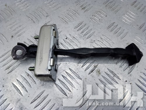 ограничитель двери передней правой/левой для Mazda CX-5 (KF) oe KB7W58270 разборка бу