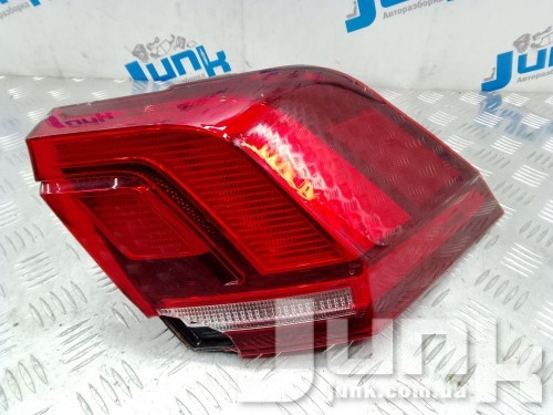 Фонарь правый в крыле для Вольксваген Tiguan 2 oe 5NN945096A разборка бу