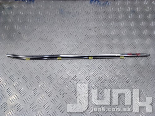 Молдинг стекла двери задней левой хром для Lexus IS oe 7573053030 запчасти бу Молдинг стекла двери задней левой хром для Lexus IS oe 7573053030 разборка бу