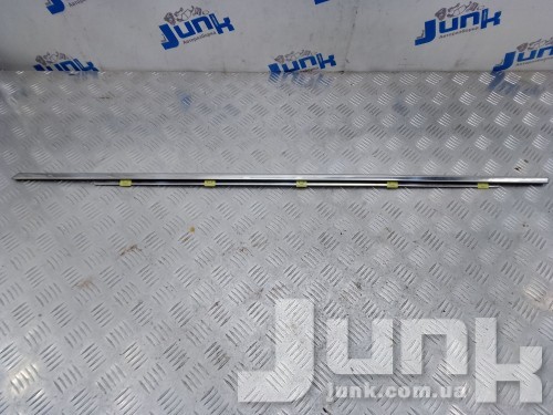 Молдинг стекла передней левой двери для Lexus IS oe 7572053040 запчасти бу Молдинг стекла передней левой двери для Lexus IS oe 7572053040 разборка бу