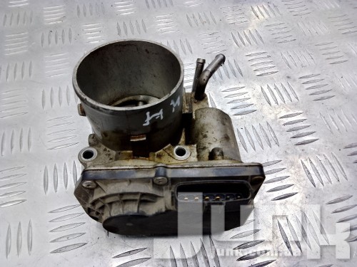 Дроссельная заслонка для Hyundai Elantra GT oe 351002E400 разборка бу