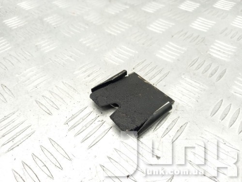 Перегородка для Audi A7 4G8 oe 06E103411B разборка бу