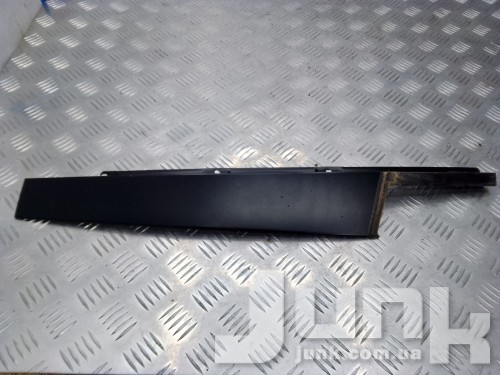 Накладка вертикальная передней правой двери для Jeep Cherokee KL oe 68102562AB разборка бу