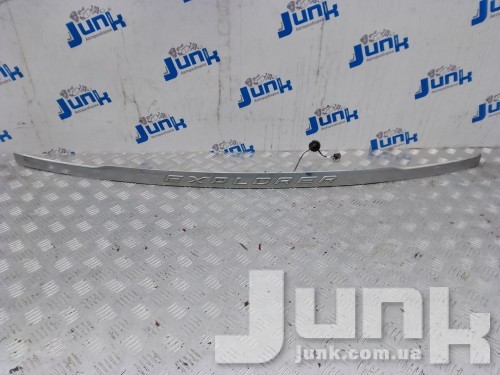 Молдинг двери багажника для Ford Explorer V oe BB5Z13B482AB разборка бу