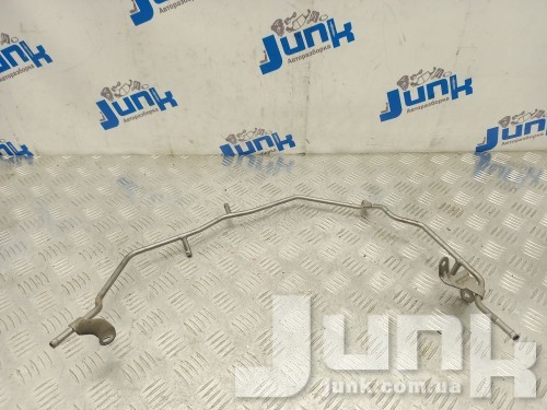 Трубка системы охлаждения для Вольксваген Tiguan 2 oe 06K121075BA запчасти бу Трубка системы охлаждения для Вольксваген Tiguan 2 oe 06K121075BA разборка бу