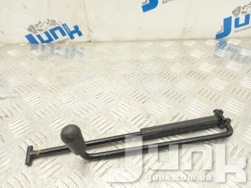 Рукоятка домкрата для Audi S4 B8 oe 8K0011221 запчасти бу Рукоятка домкрата для Audi S4 B8 oe 8K0011221 разборка бу