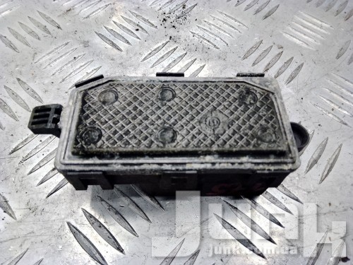 Резистор (сопротивление) вентилятора для Ford Escape MK3 oe AV6Z19E624A разборка бу