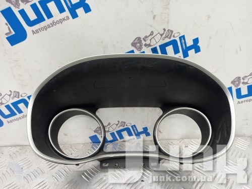 Декоративная накладка панели приборов для Jeep Compass 2 oe 5UT28DX9AA разборка бу