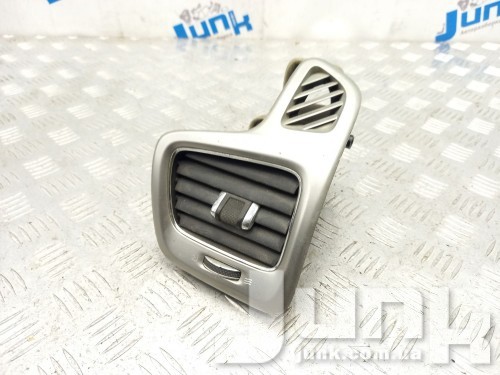 Дефлектор торпедо правый для Jeep Compass 2 oe 5UT65NCCAB разборка бу