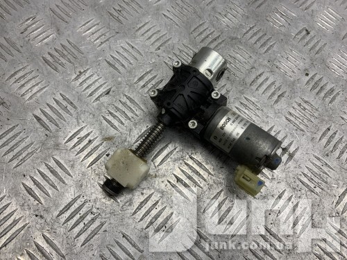 Моторчик регулировки наклона сиденья левый для BMW X5 E70 oe 67317075947 разборка бу