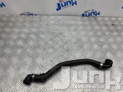 Патрубок системы охлаждения для Mercedes W205 oe A2055011900 разборка бу